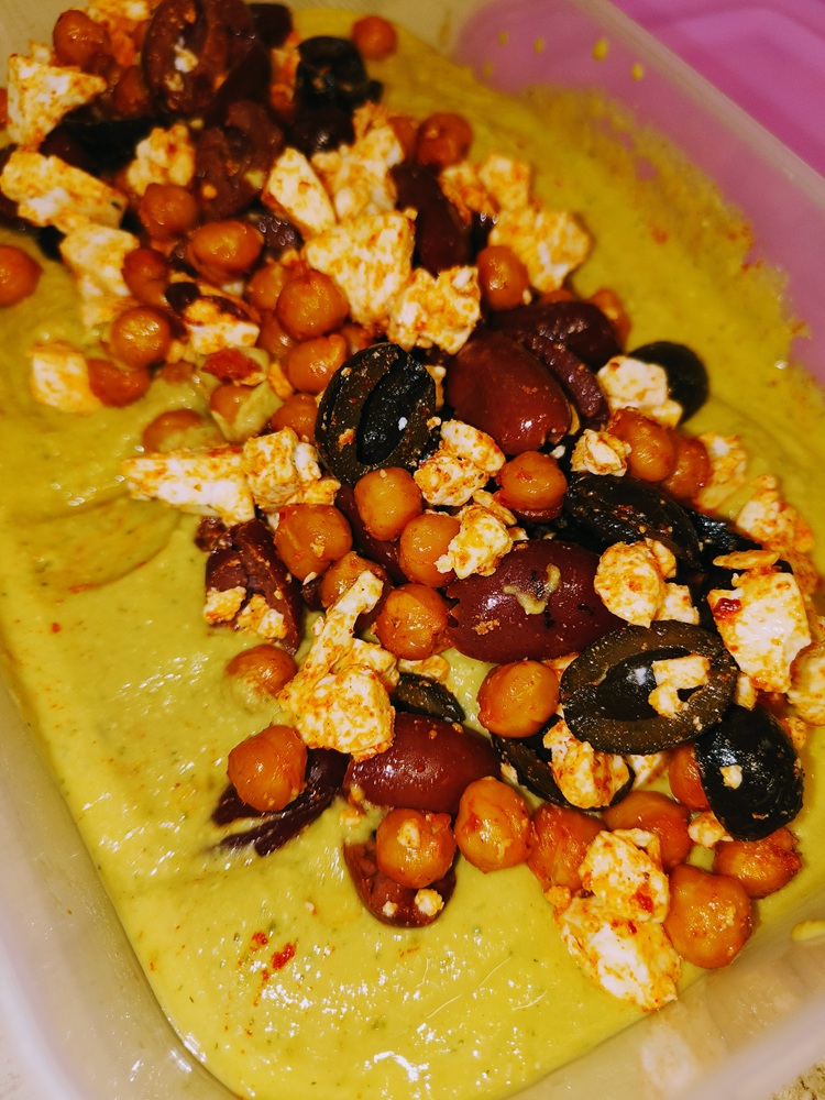 Easy Vegan Hummus Recipe for Parties – AKA Vegan Party Hummus!